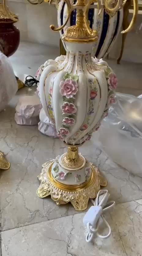 روشنایی آنتیک|چراغ خواب و آباژور|تهران, بازار|دیوار