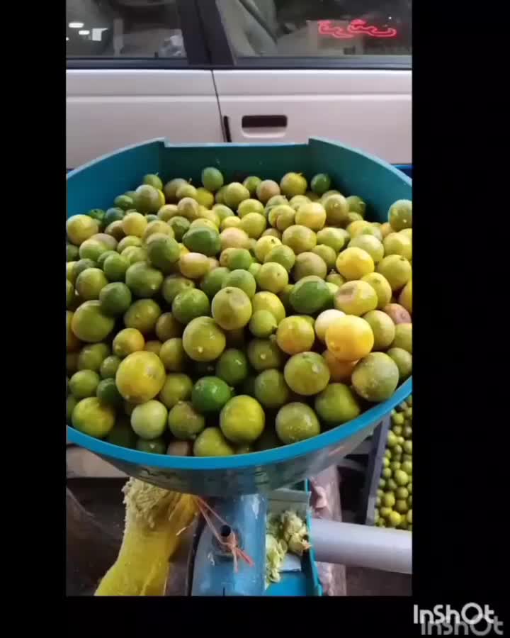 آبلیموی طبیعی وآبغوره ترشی خونگی سرکه طبیعی|خوردنی و آشامیدنی|قم, هفت تیر|دیوار