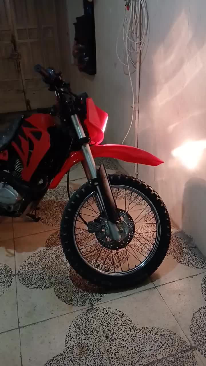 موتور ۲۰۰تریل پیشرو استارتی|موتورسیکلت|خمینیشهر, |دیوار