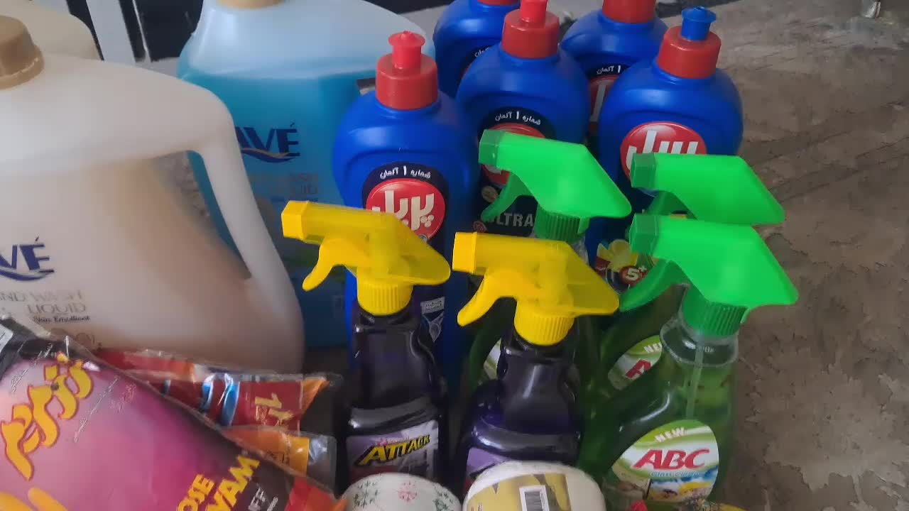 مایع دستشویی و ظرفشویی و غیره ...|مواد شوینده و دستمال کاغذی|باقرشهر, |دیوار