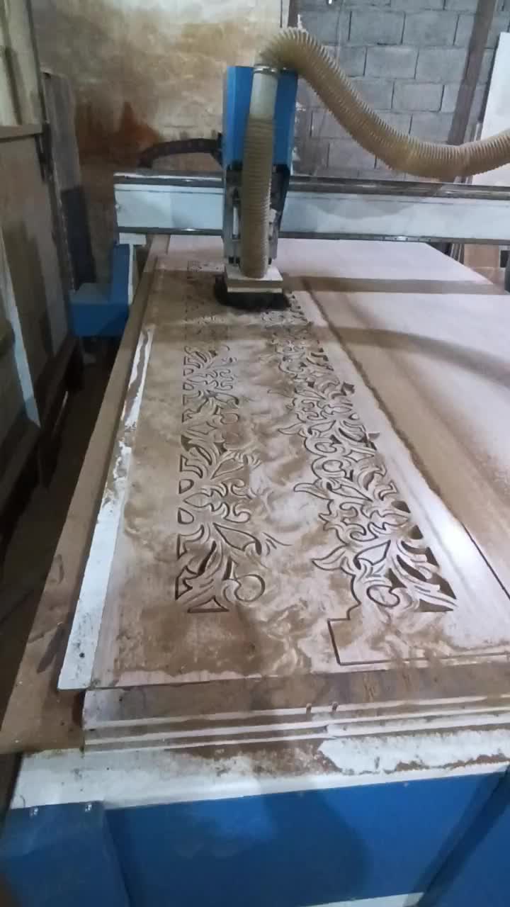 سی ان سی چوب ورق بزرگ|ماشین‌آلات صنعتی|کرمان, |دیوار