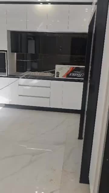 واحد ۱۱۰ متری حیاط اختصاصی چهار باغ خواجو|فروش آپارتمان|اصفهان, خواجو|دیوار