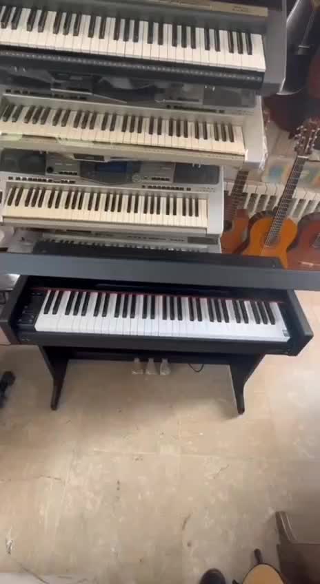 پیانو ۵ اکتاو برگمولر BM-140 در موزیک ارژنگ|پیانو، کیبورد، آکاردئون|پردیس, فاز ۳|دیوار