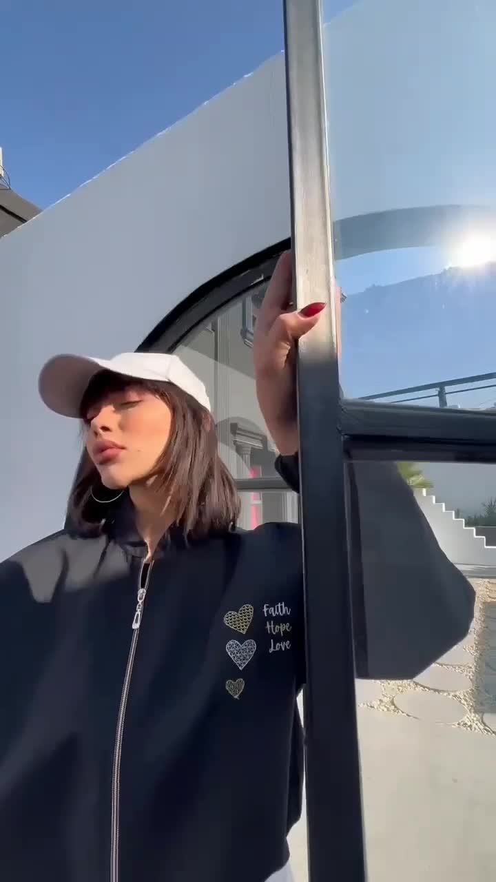 بامبر زنانه طرح تدی قهوه ای و گلدوزی 3 قلب مشکی|لباس|اردبیل, |دیوار