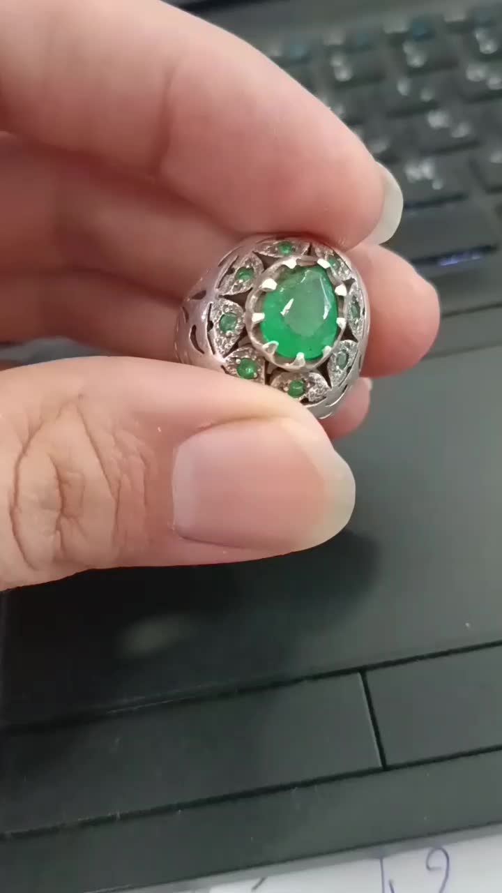 زمرد زامبیا اصل|جواهرات|اصفهان, عباس‌آباد|دیوار