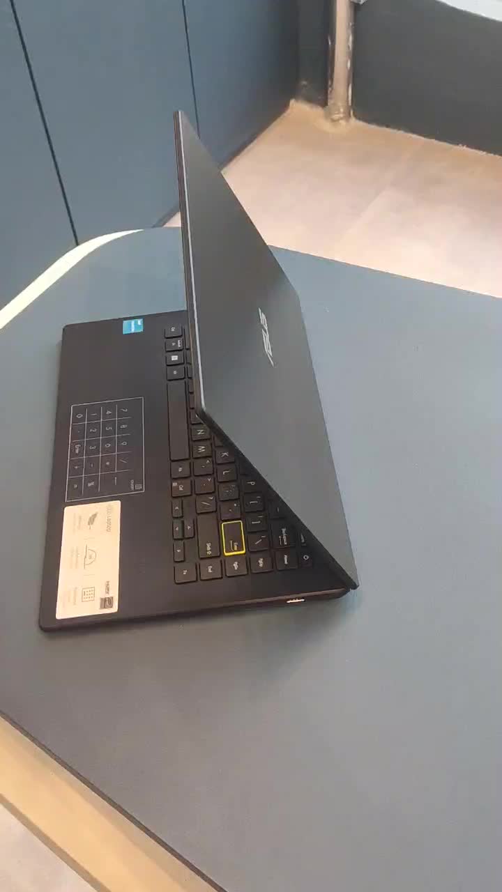 ASUS E410 N4500 اقساطی بدون ضامن|رایانه همراه|کرج, اصفهانیها|دیوار