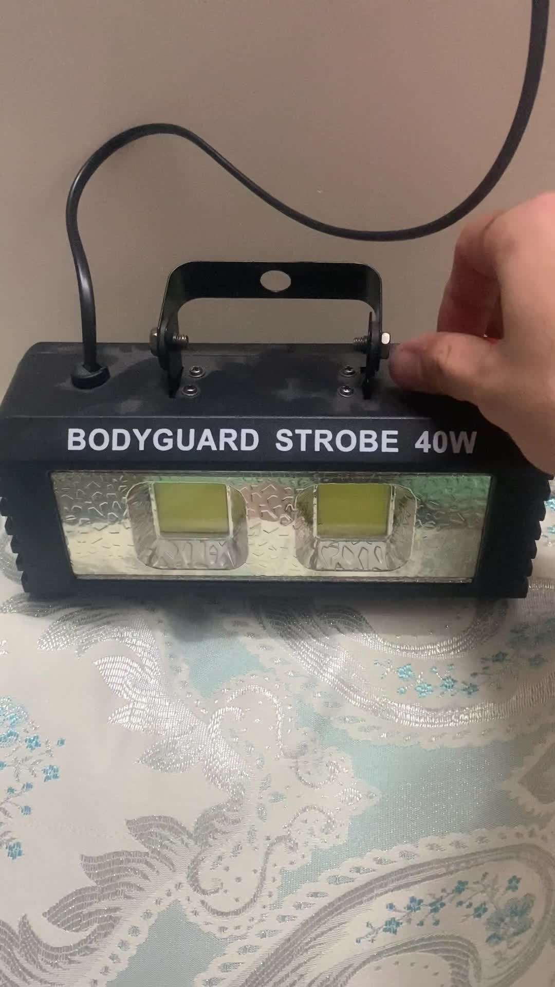 فلاشر 40 وات w سفید تک رنگ|ریسه و چراغ تزئینی|پاکدشت, پاکدشت (مامازند)|دیوار