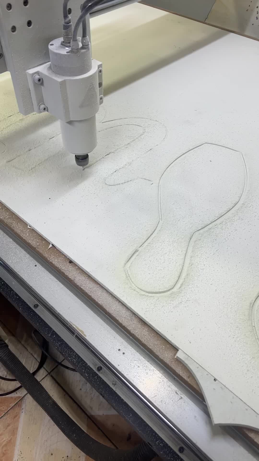 تابلوسازی تابلوساز تابلومغازه کامپوزیت چلنیوم نئون|خدمات پیشه و مهارت|تهران, بازار|دیوار