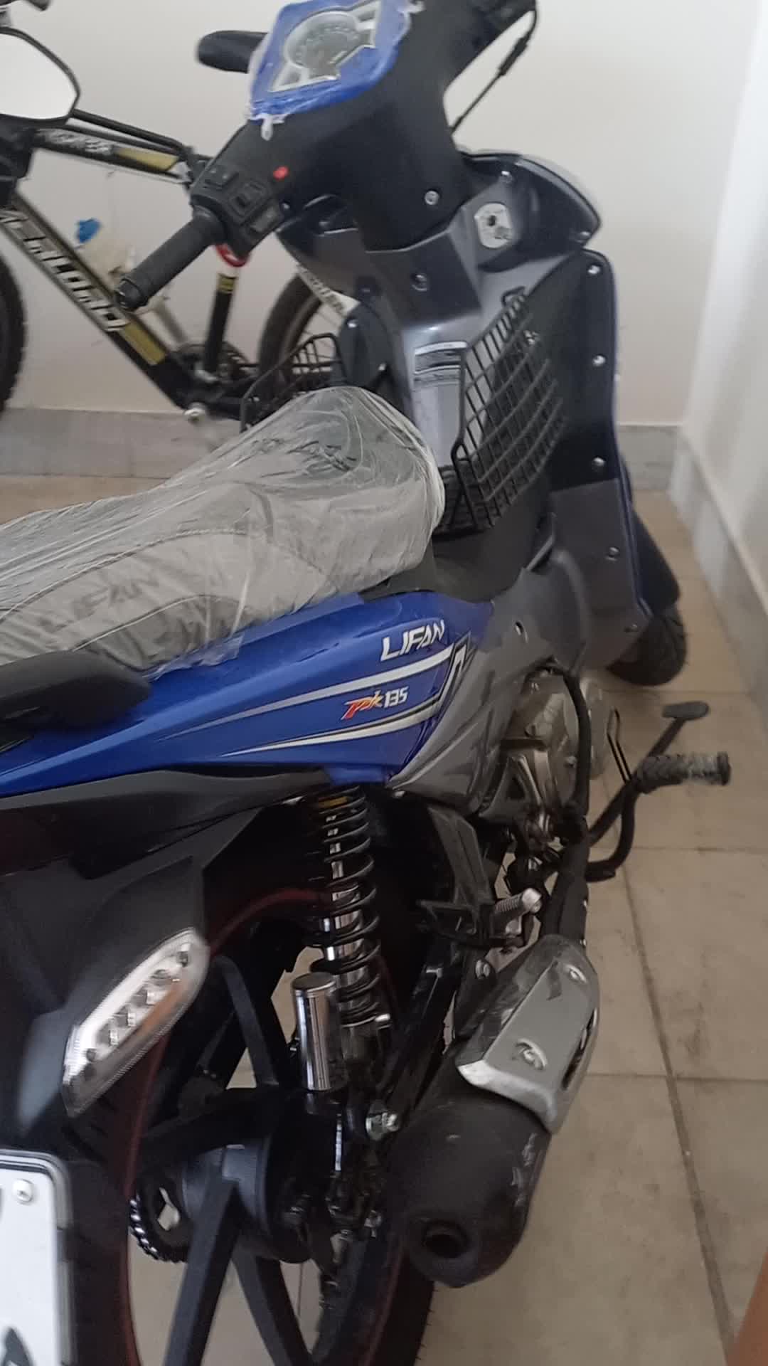 موتور لیفان 135شاهین موتور 115نقد یا 60نقد و قسط|موتورسیکلت|بیرجند, |دیوار