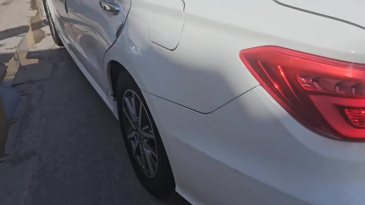 لیفان ۸۲۰بی رنگ و ضربه|خودرو سواری و وانت|یزد, |دیوار