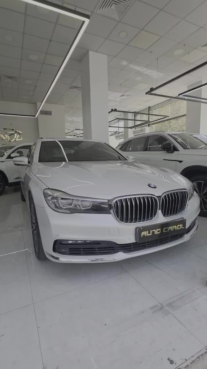 bmw ۷۳۰ مدل ۲۰۱۷|خودرو سواری و وانت|تهران, سعادت‌آباد|دیوار