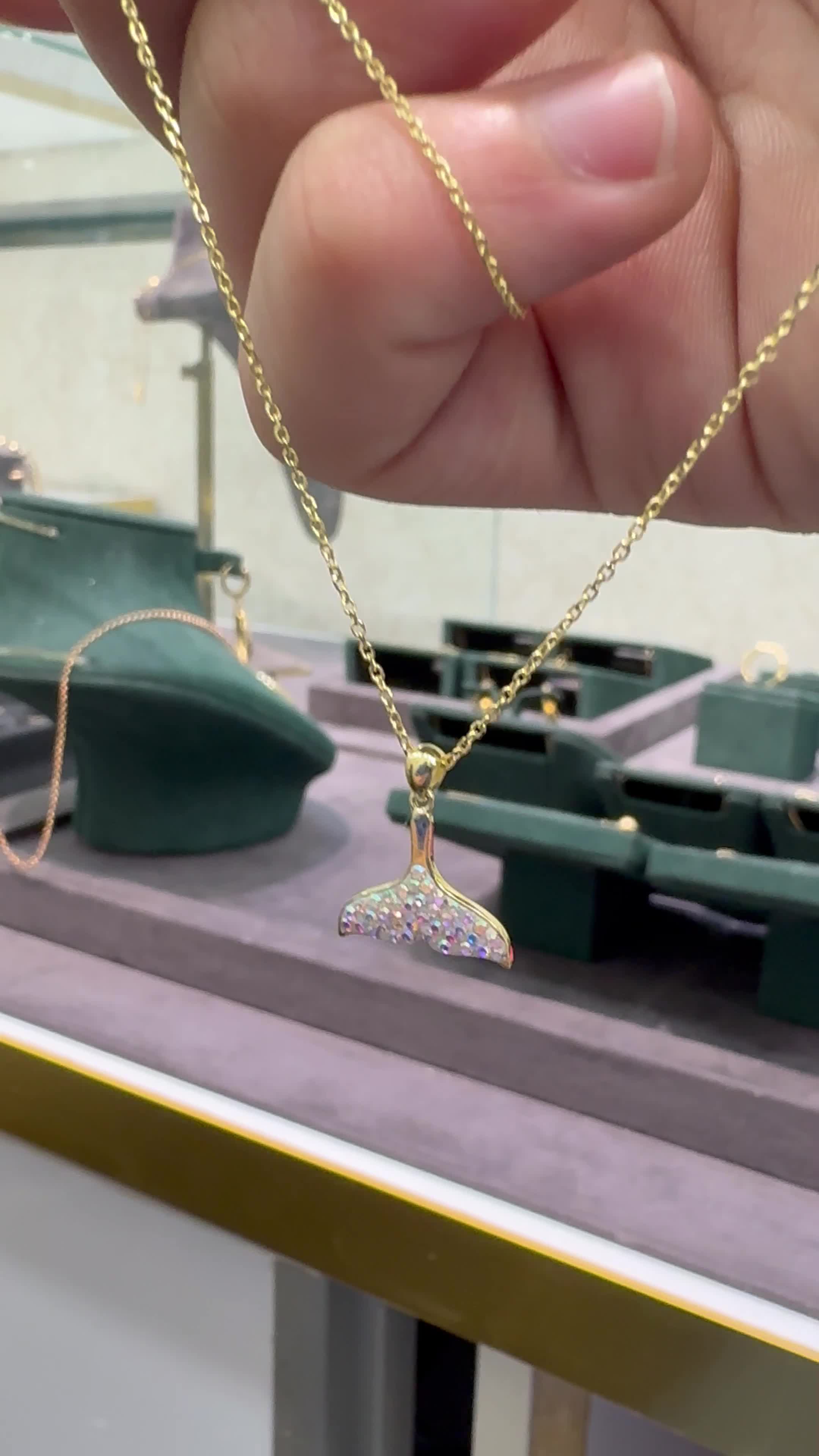 گردنبند نقره با آبکاری طلایی|جواهرات|تهران, صادقیه|دیوار