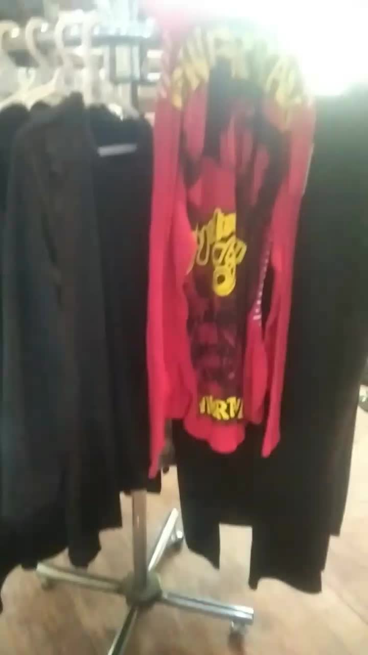 فروشع انواع لباس کفش و روسری کلاه کیف زنانه|کیف، کفش، کمربند|شاهینشهر, برخوار غرب|دیوار