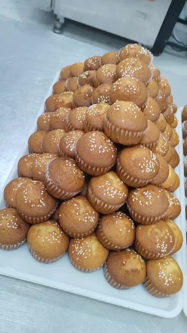 کیک یزدی نرم و پفکی|خوردنی و آشامیدنی|سبزوار, امیریه|دیوار