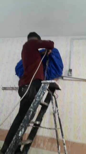 نصب و جابجایی اسپیلت و شستشو با کارواش|خدمات پیشه و مهارت|صابری, |دیوار