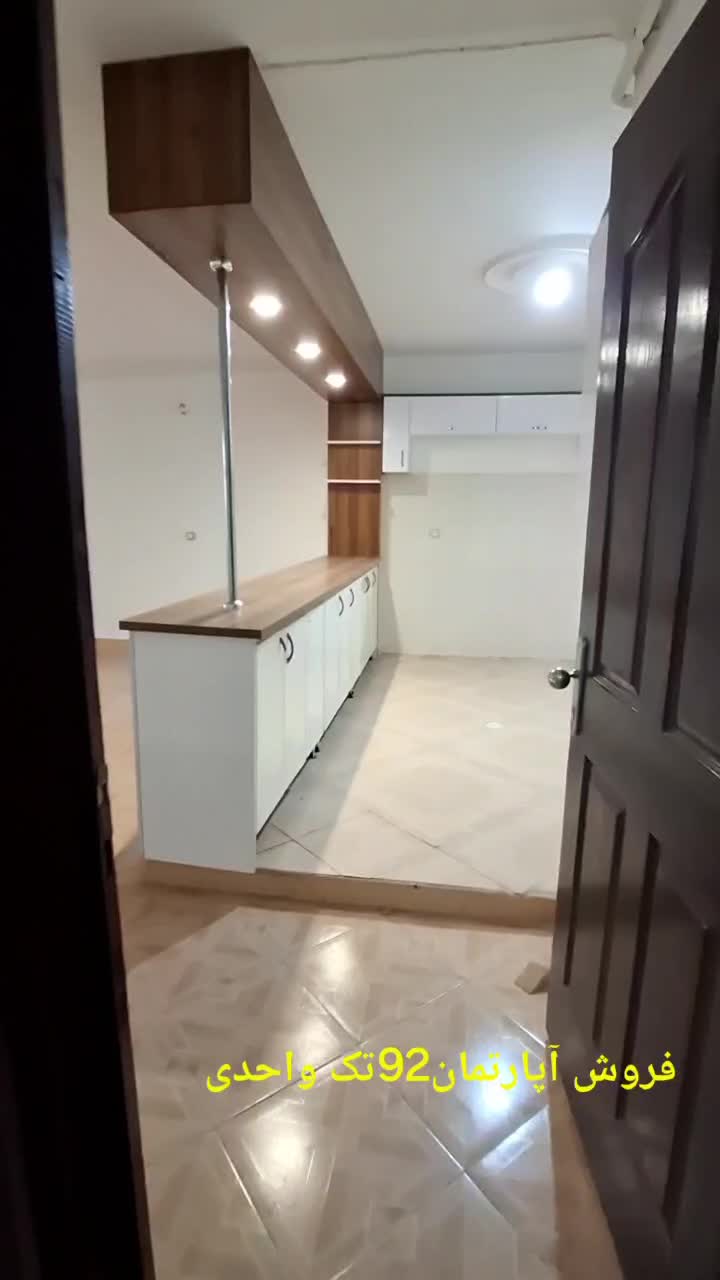فروش آپارتمان 92متری تک واحدی محدوده خلبان|فروش آپارتمان|ملایر, |دیوار