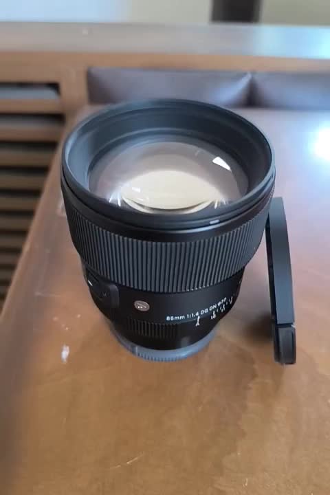 لنز 85 سیگما مانت سونی|دوربین عکاسی و فیلم‌برداری|اهواز, کوی فرهنگیان ۱|دیوار