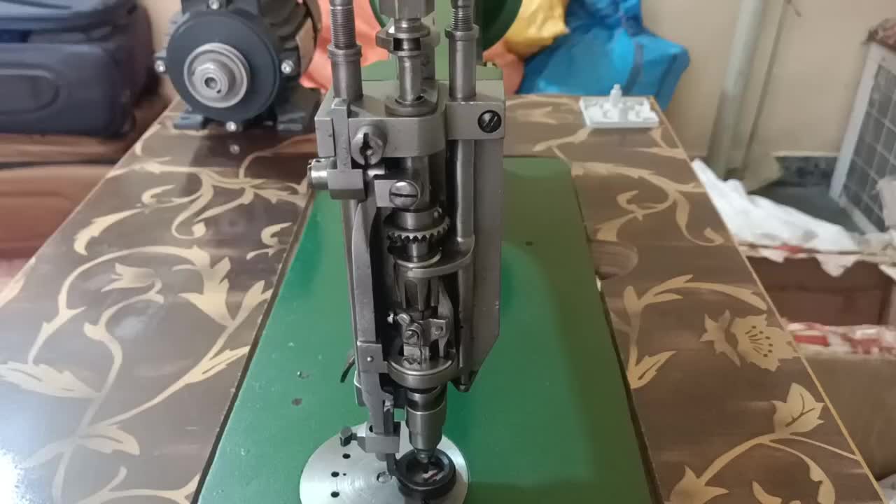 چرخ خیاطی|چرخ خیاطی و ریسندگی|راسک, |دیوار