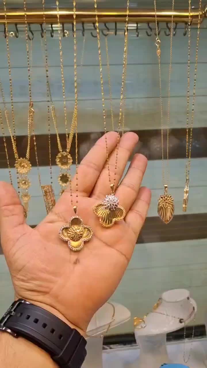 پلاک های منحصر به فرد در طلا فروشی فرهاد|جواهرات|کارون, |دیوار