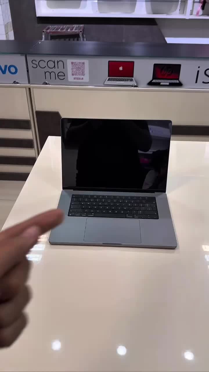 مک بوک پرو 2021 (M1 pro 16 inch ram 32)|رایانه همراه|قم, صفائیه|دیوار