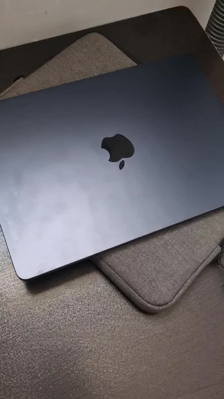 MacBook Air M4 (2025) 256GB  فقط ۵ بار شارژ مثل آک|رایانه همراه|خرمآباد, |دیوار