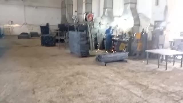 فروش پنجاه تن قالب لوله سولجر قیچی دو عدد خاموت|مصالح و تجهیزات ساختمان|تهران, دریاننو|دیوار