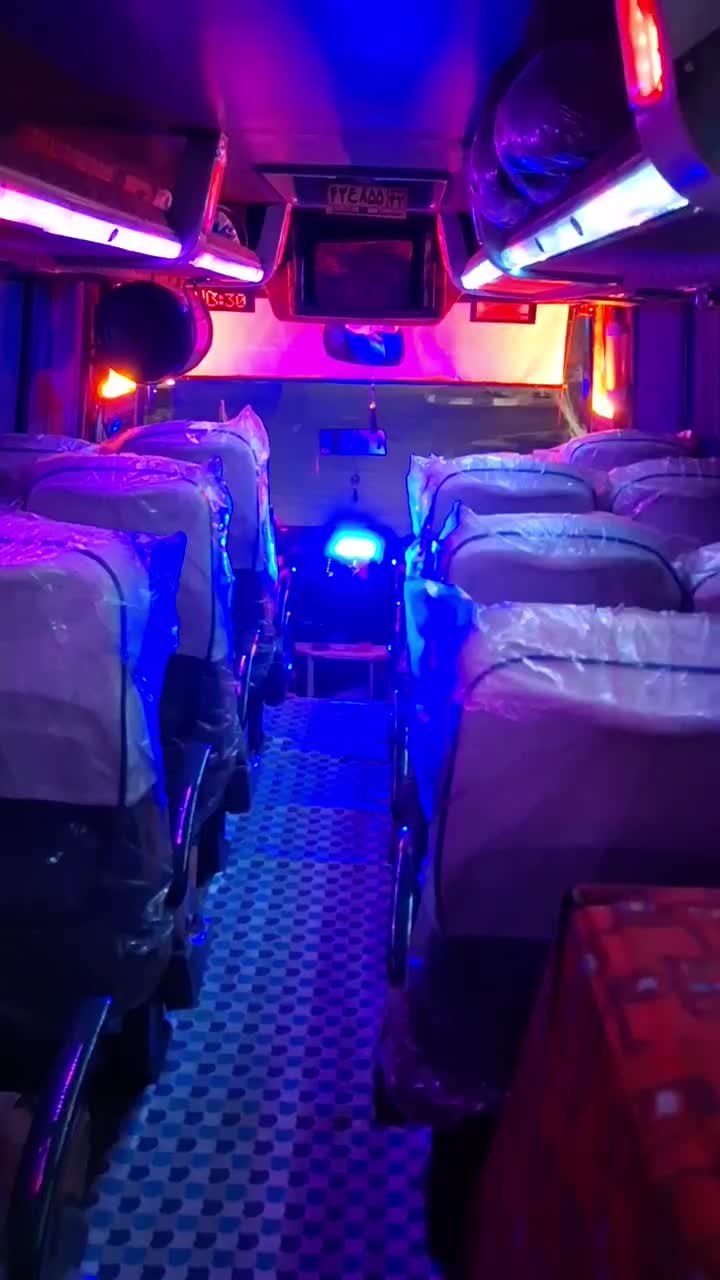 اتوبوس بی ۱۲ قیمت توافقی|خودرو سنگین|زاهدان, |دیوار