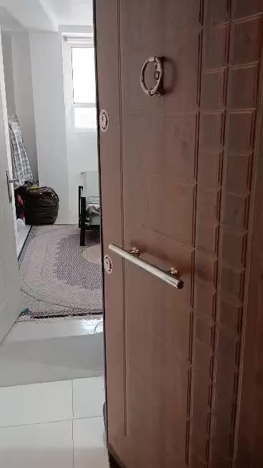 فروش واحد  سه خواب  ۱۸۰ متری|فروش آپارتمان|صدرا-فارس, فاز ۲|دیوار