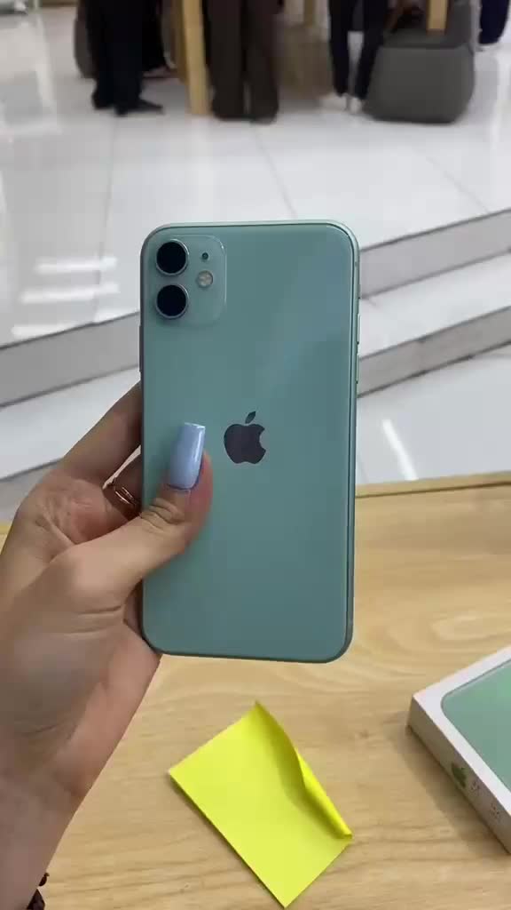 iphone 11|موبایل|بم, |دیوار