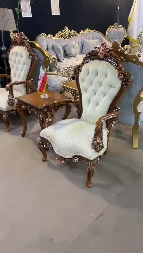 مبل کلاسیک مدل ایتالیایی(فروش به قیمت عمده)|مبلمان خانگی و میز عسلی|اسلام‌‌آباد غرب, |دیوار