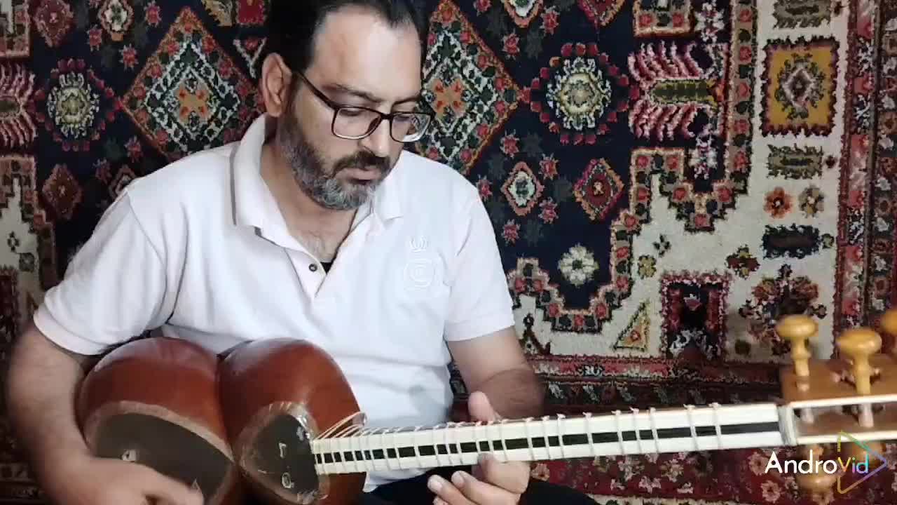 تار|سازهای سنتی|فردیس, داوری|دیوار