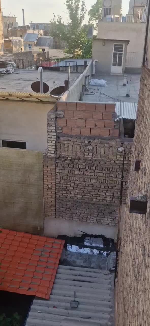 ملکیت ۱۲۰ متری در دو طبقه و یک باب مغازه|فروش زمین و ملک کلنگی|تهران, شمیران‌نو|دیوار