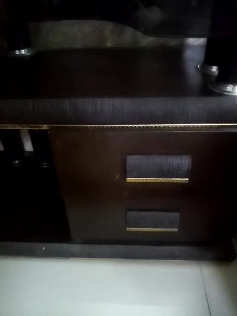 میز تلویزیون.. میز|میز تلویزیون|مشهد, گلبرگ|دیوار