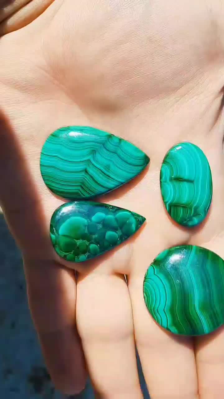 مالاکیت|جواهرات|پاکدشت, پاکدشت (مامازند)|دیوار