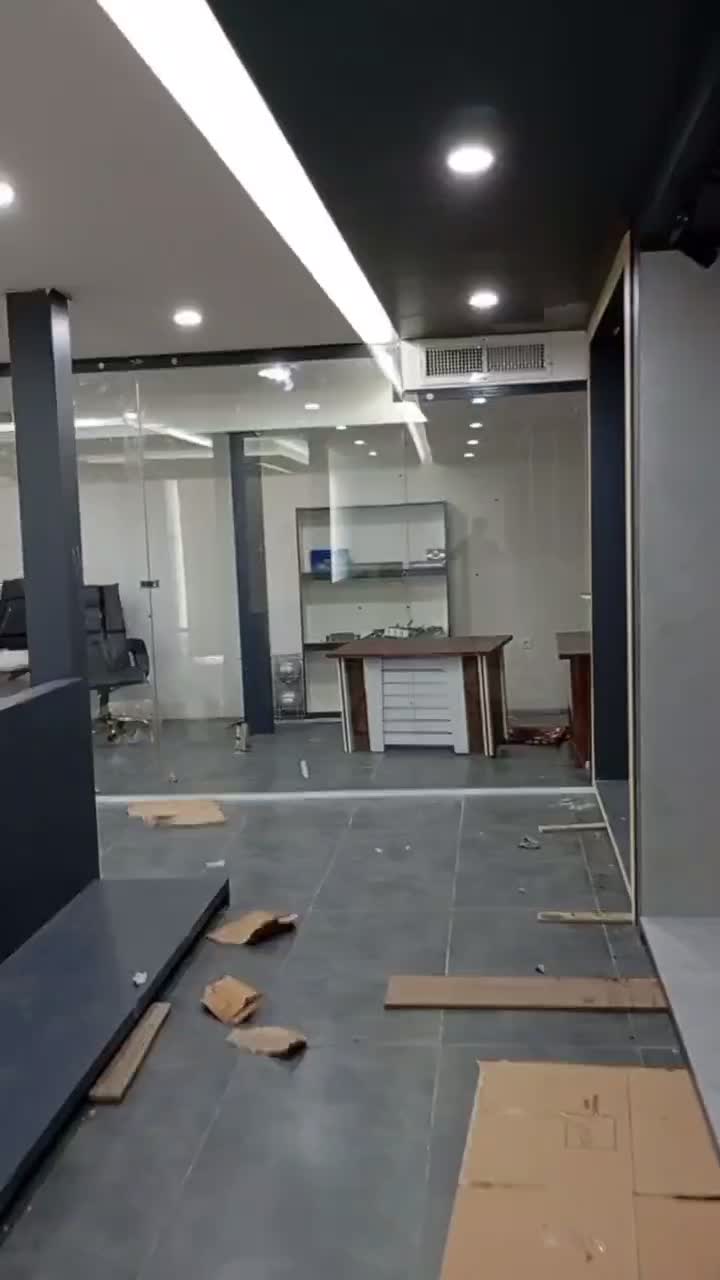 تعمیر و نصب انواع درب اتوماتیک جک و شیشه سکوریت|خدمات پیشه و مهارت|سنندج, |دیوار