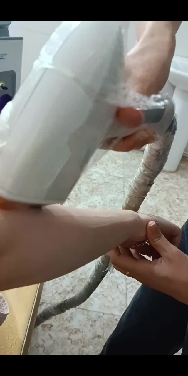 لیزر آقایون و خانم ها|خدمات آرایشگری و زیبایی|بجنورد, |دیوار