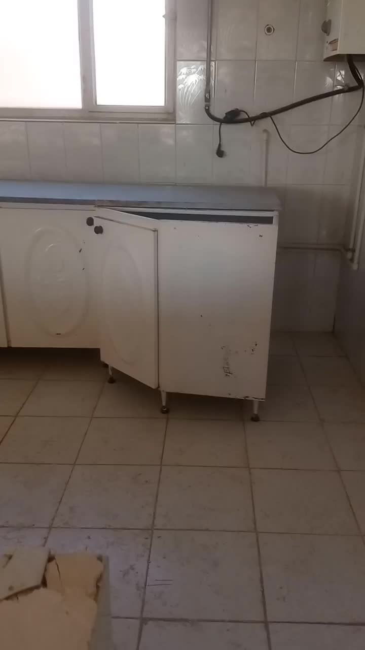 دو دستگاه کابینت فلزی با ورق سفید درحدنو|آبچکان و نظمدهنده ظروف|سبزوار, قصبه اب یمین|دیوار