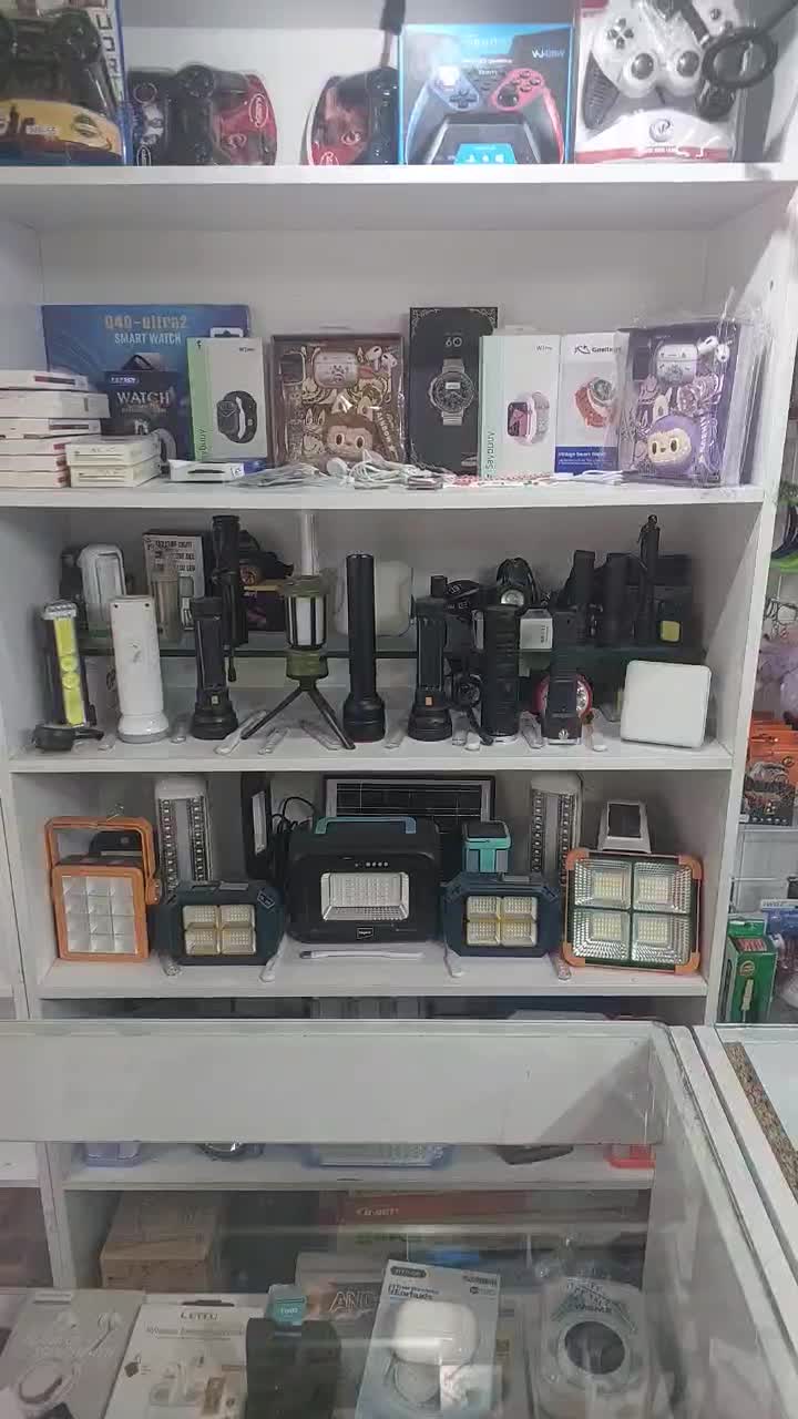 لوازم جانبی موبایل و کامپیوتر وکافی نت افرا|لوازم جانبی موبایل و تبلت|شیراز, عفیفآباد|دیوار