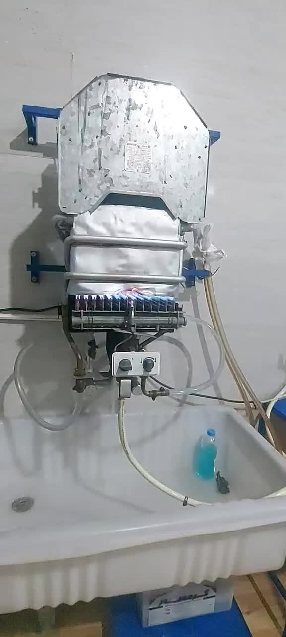 تعمیر و سرویس آبگرمکن دیواری و بخاری|خدمات پیشه و مهارت|خرمشهر, |دیوار