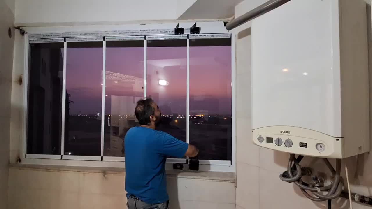 درب و پنجره و بالکن شیشه ای|خدمات پیشه و مهارت|اسلامشهر, شهرک قائمیه|دیوار