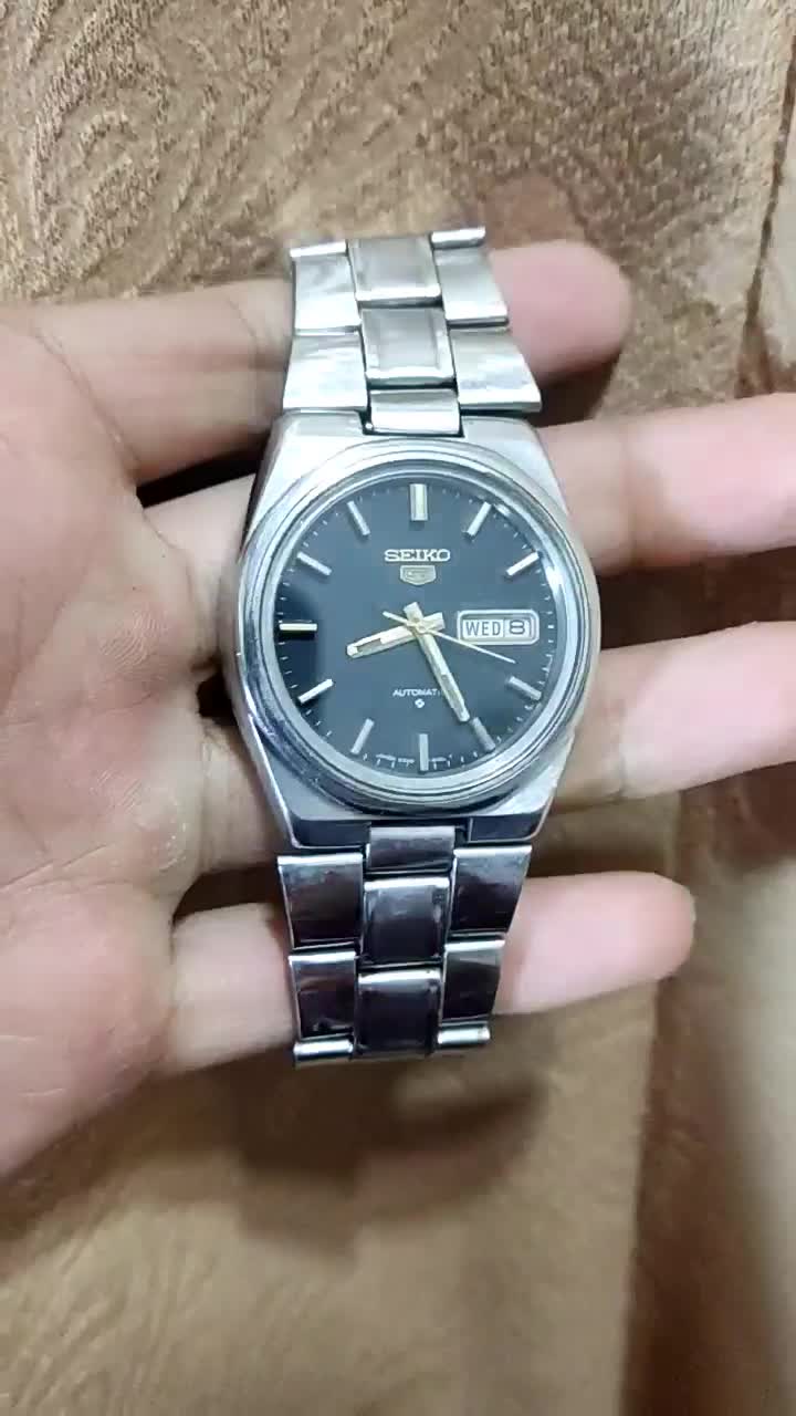 ساعت سیکو پنج قاب درشت صفحه مشکی|ساعت|قم, باجک دو|دیوار