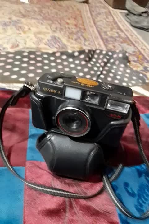 دوربین یاشیکار ژاپن اصلی|دوربین عکاسی و فیلم‌برداری|خمینی‌شهر, |دیوار