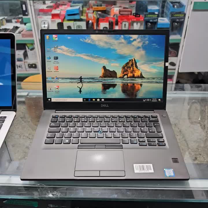 لپتاپ محکم و زیبا DELL المینیوم i7 نسل ۸ رم ۱۶|رایانه همراه|یاسوج, |دیوار