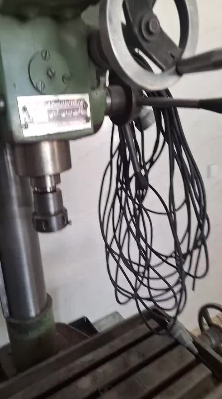 دریل و فرز ستونی ابزار سازی توسعه نمره۳۲|ماشین‌آلات صنعتی|اصفهان, ملک‌شهر|دیوار