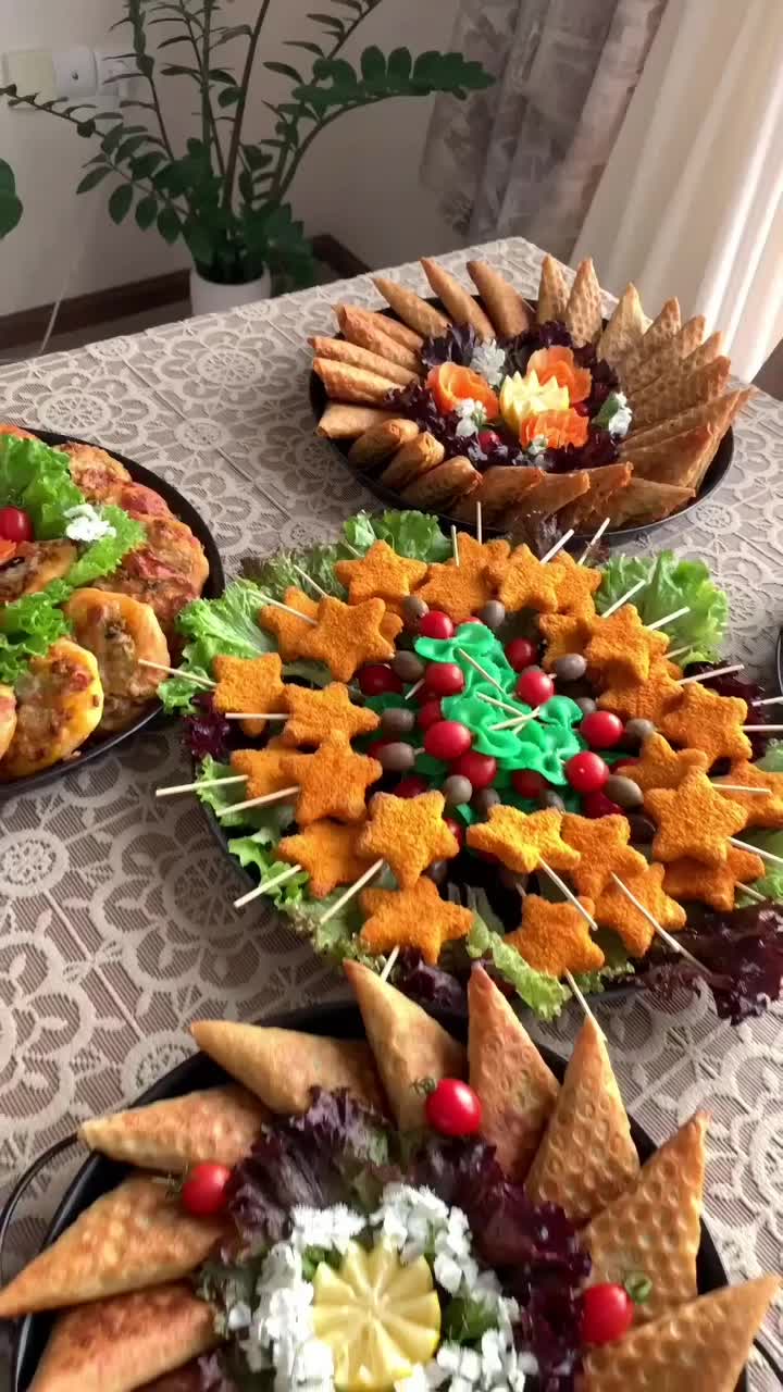 سفارش انواع فینگرفودودسرهای خانگی باکیفیت بالا|خدمات پذیرایی، مراسم|تهران, قلهک|دیوار
