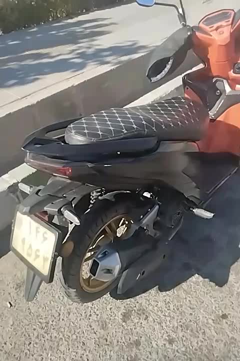 موتور طرح کلیک ۱۴۰۰|موتورسیکلت|پردیس, فاز ۳|دیوار