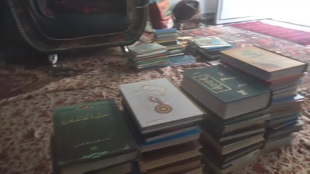کتاب|کتاب و مجله مذهبی|اصفهان, هفتون|دیوار