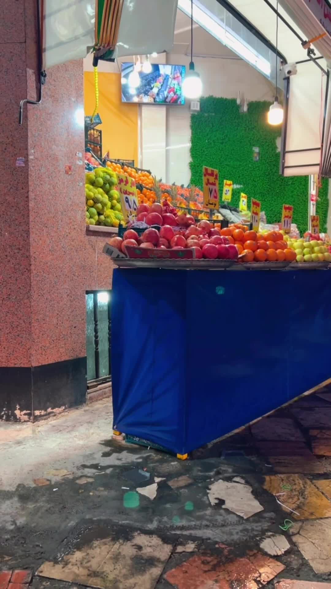 استخلام نیرو ساده و حرفه ای|استخدام خدمات فروشگاه و رستوران|اصفهان, درب کوشک|دیوار