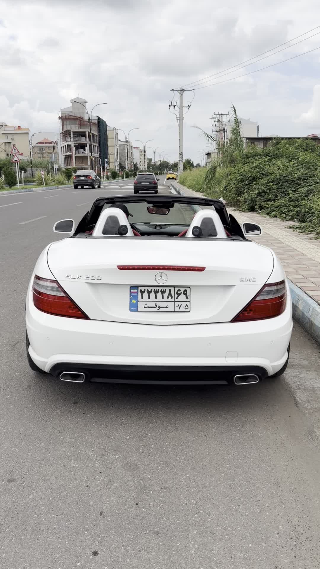 BENZ SLK|خودرو سواری و وانت|رشت, نیروی دریایی|دیوار