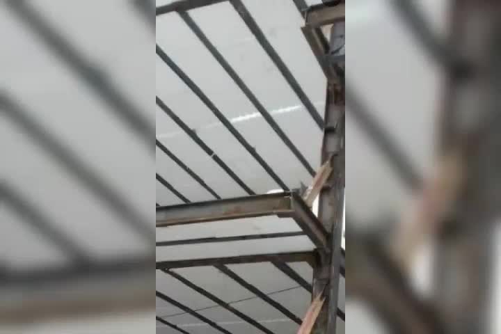 مقاوم سازی اسکلت فلزی شیروانی تخریب وبرش بازسازی|خدمات پیشه و مهارت|تهران, صادقیه|دیوار